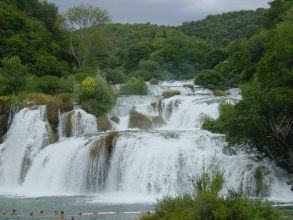 http://de.freeimages.com/photographer/hogar-29779